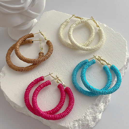 【Dopamine Daily】 Handmade Raffia Woven Round Earrings Hypoallergenic