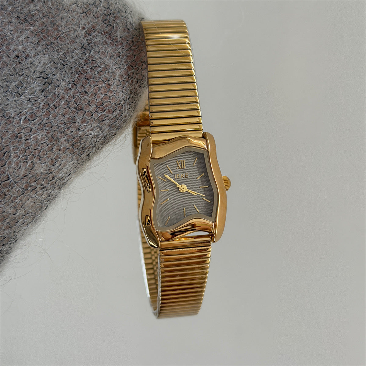 cad1face-2799-4430-a0fb-6bb189a59b51