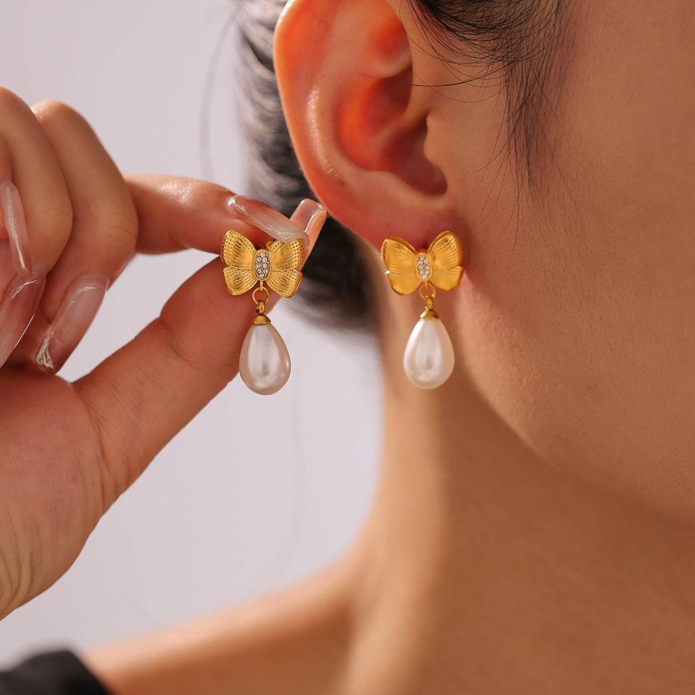 Bow Pearl Earrings